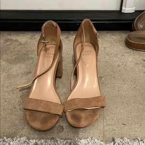 Women's Tan Block Heel Sandals